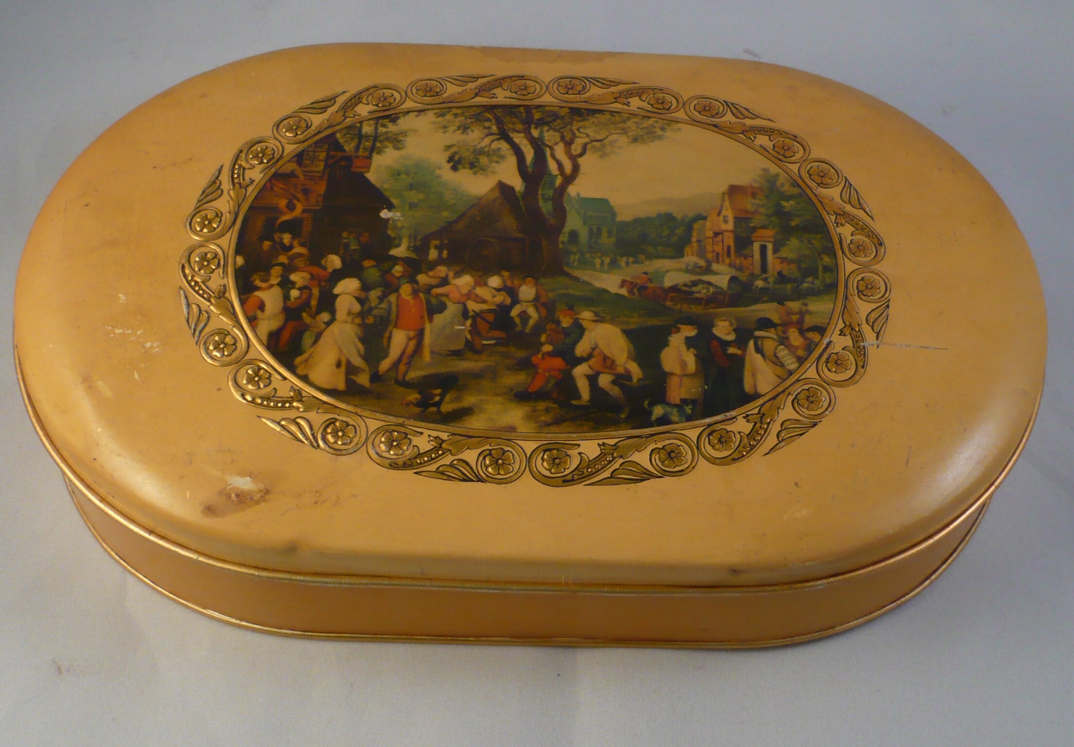 Bewaarblik Bensdorp gesorteerde chocolade