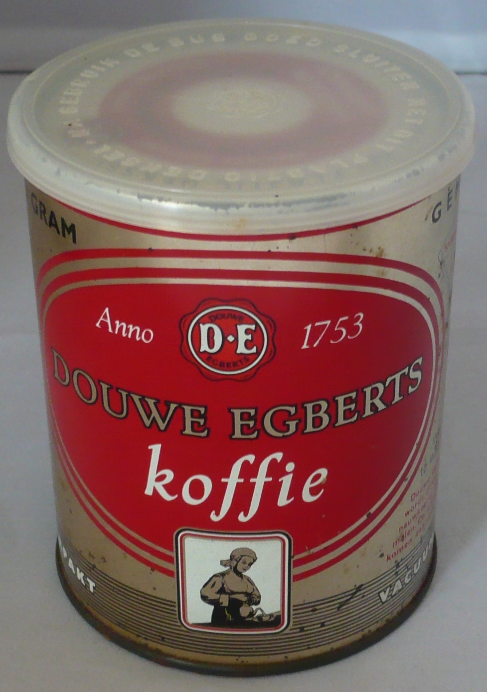 Blik Douwe Egberts koffie vacuum verpakt, 250 gram met plastic sluitdeksel