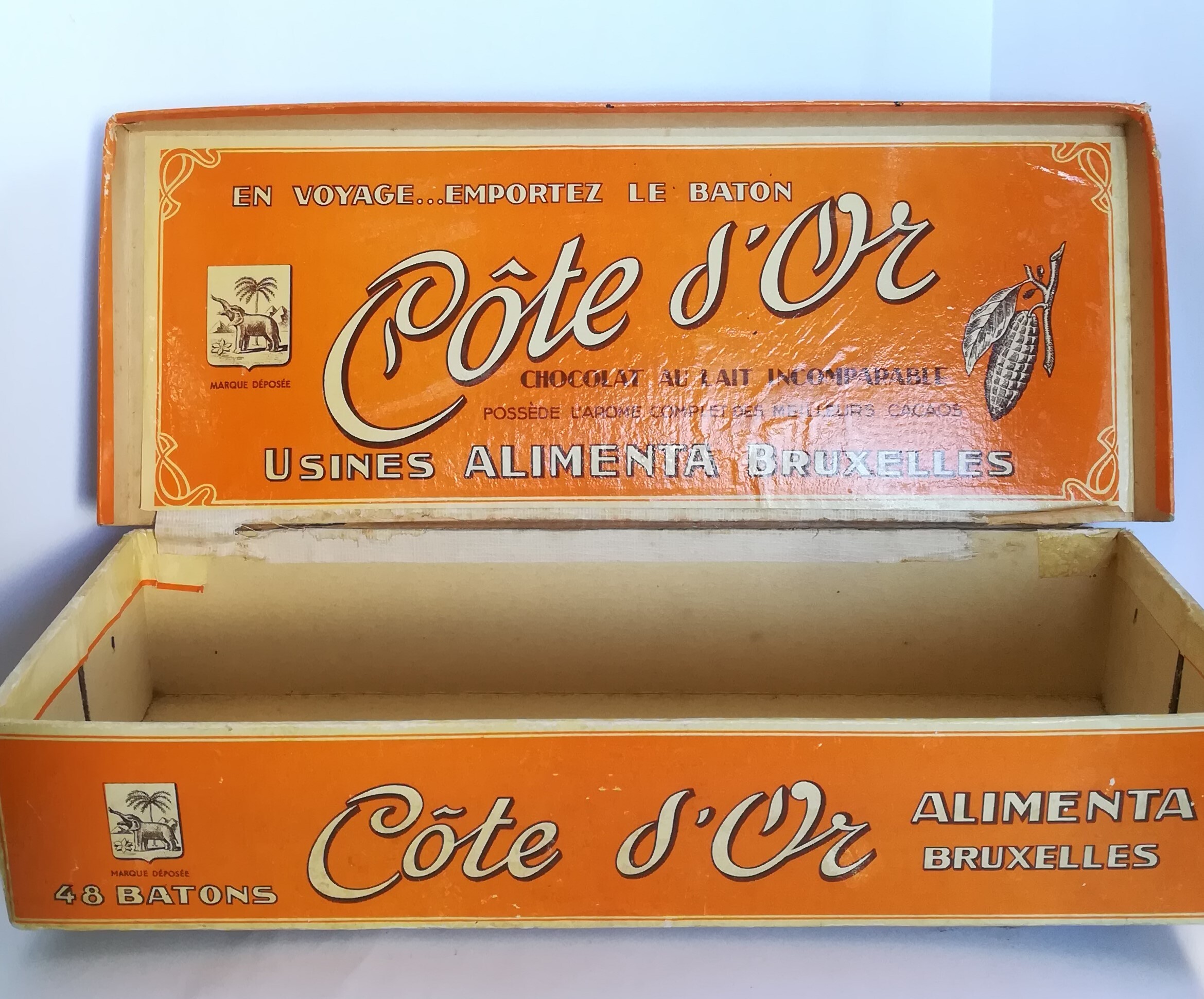 Toonbankverpakking Côte d'Or chocoladerepen, oranje