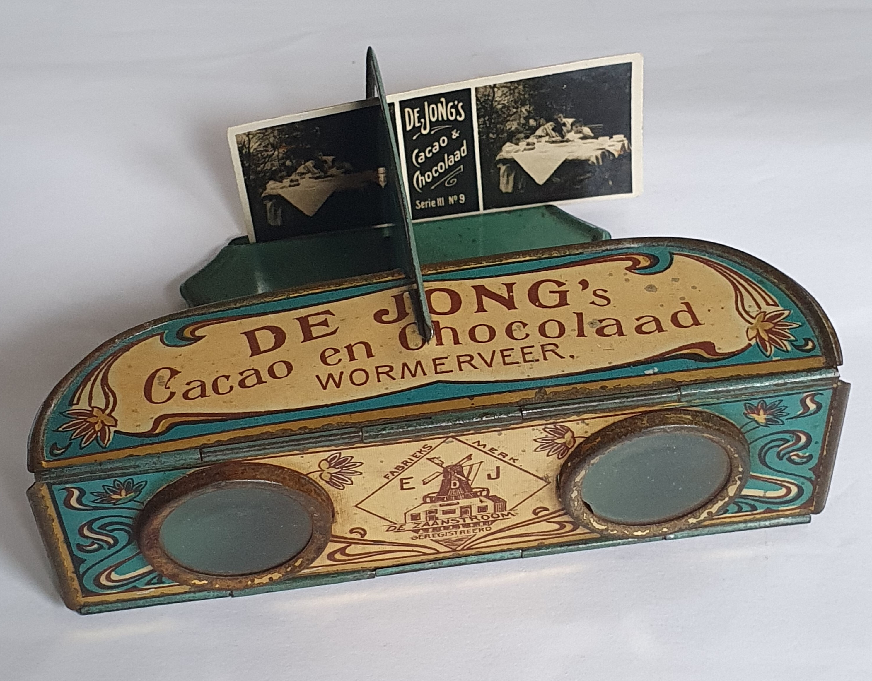 Even H. de Jong's stereoscoop met 13 plaatjes