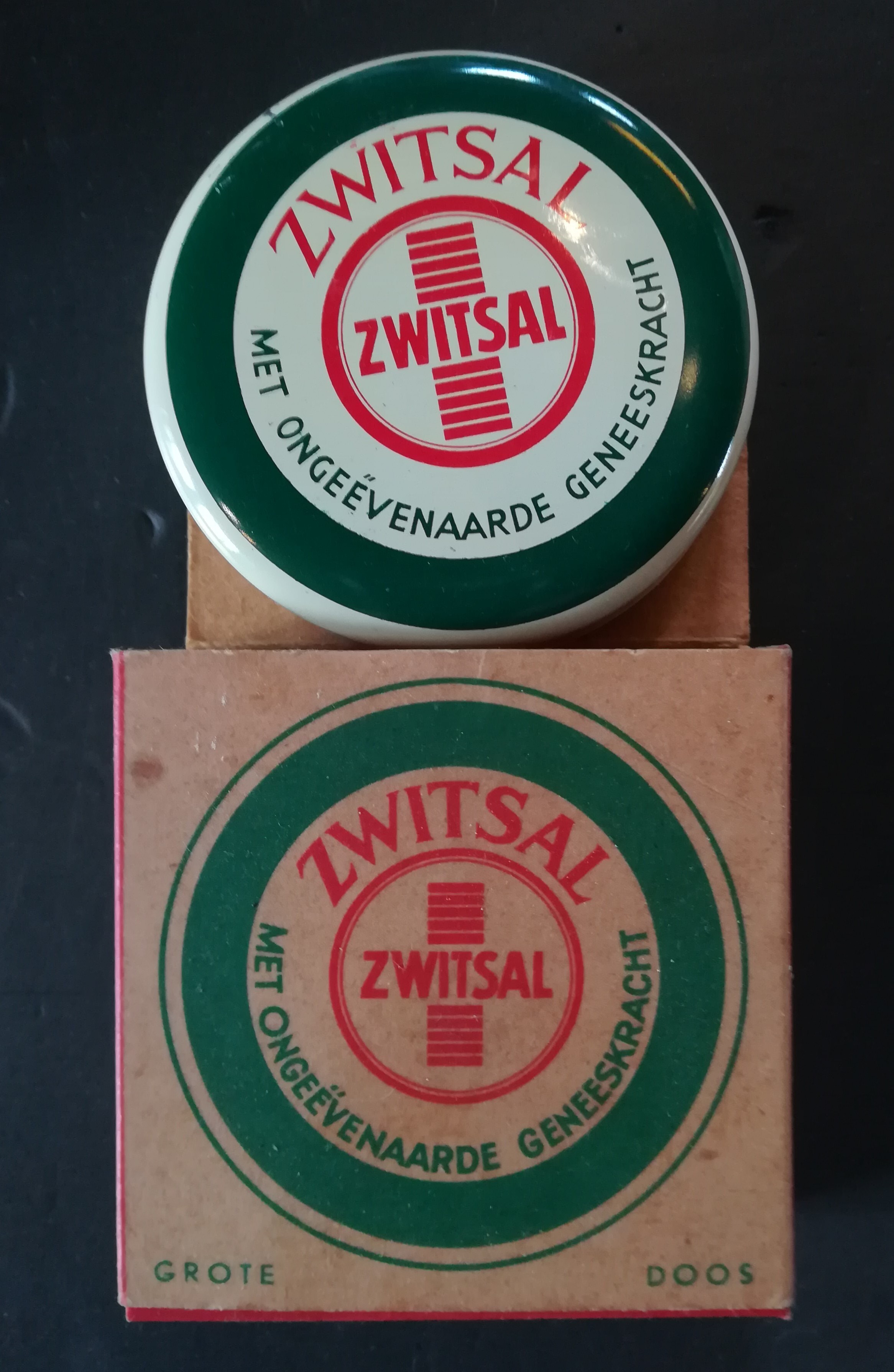 Zwitsal balsem in blik met kartonnen omverpakking