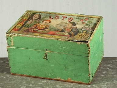 Houten kistje met Lotto spel.