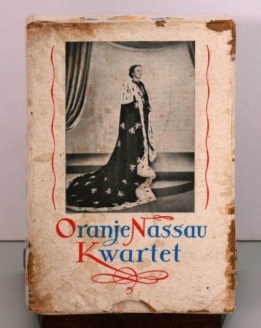 Kwartetspel kroning van H.M. Koningin Wilhelmina