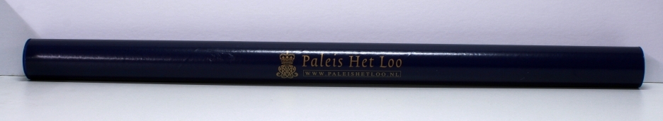 Koker met poster stamboom Oranje-Nassau