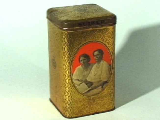 Rechthoekige bewaarbus van blik voor suiker, goudkleurig, met deksel.