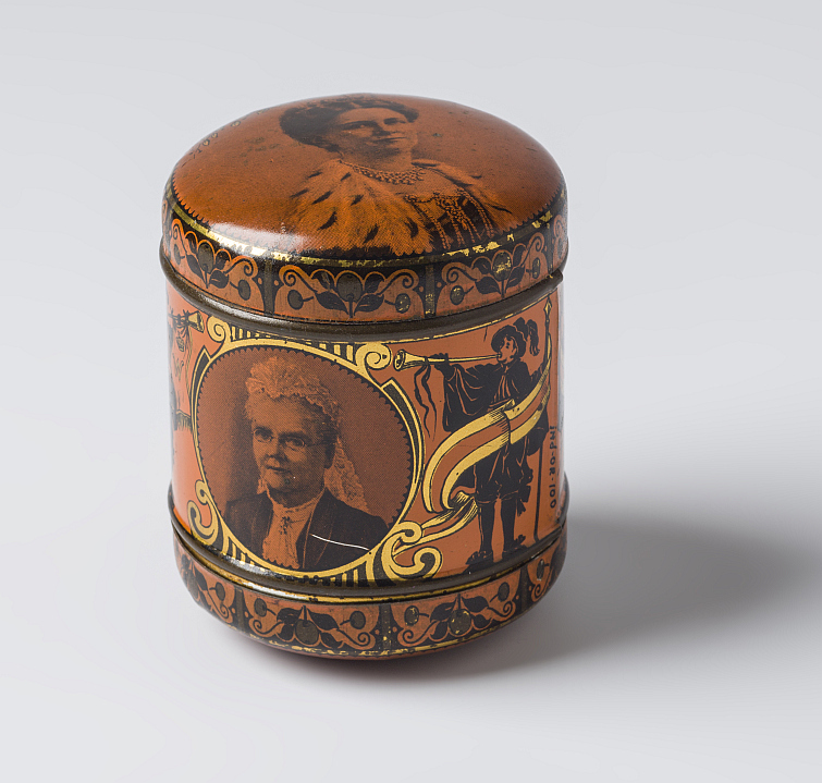 Sponsdoosje van blik met aan beide zijden een deksel.