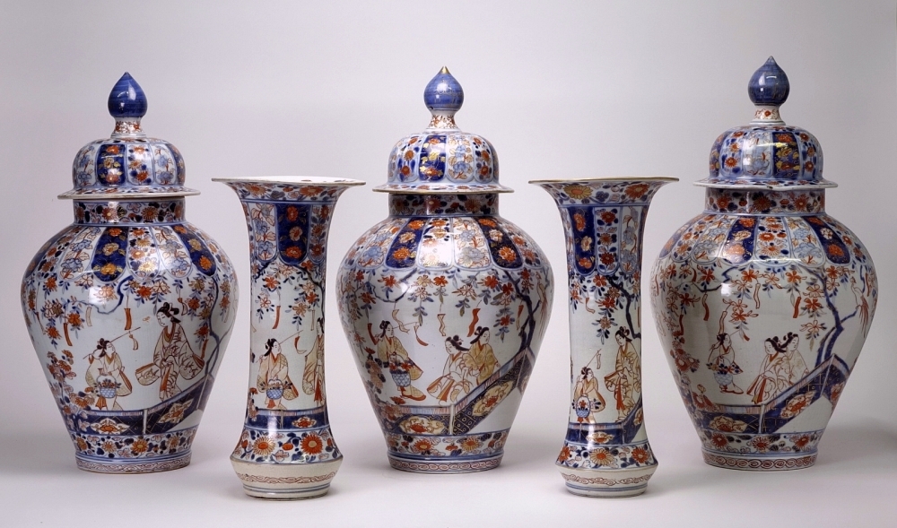 vijf-delig Imari kaststel