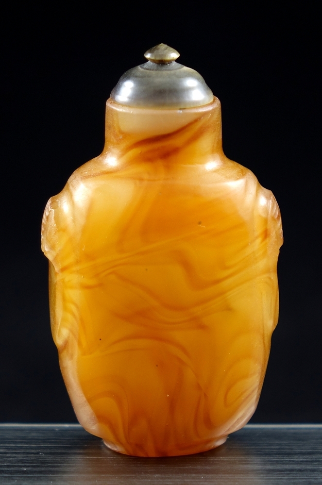 Snuff-bottle