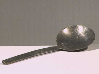 Tinnen lepel.