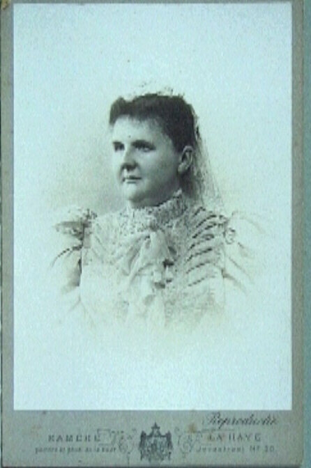 foto van Koningin-regentes Emma, circa 1892