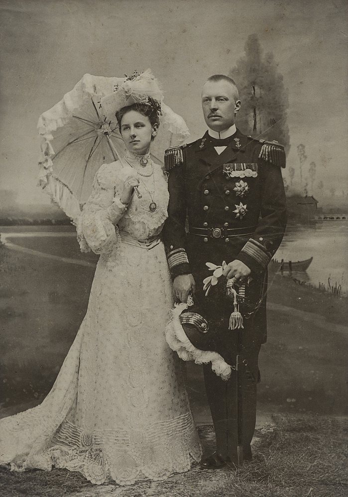 Foto van Koningin Wilhelmina en prins Hendrik in het jaar van hun huwelijk, 1902