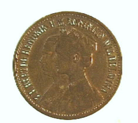 Penning met busteportretten naar links.