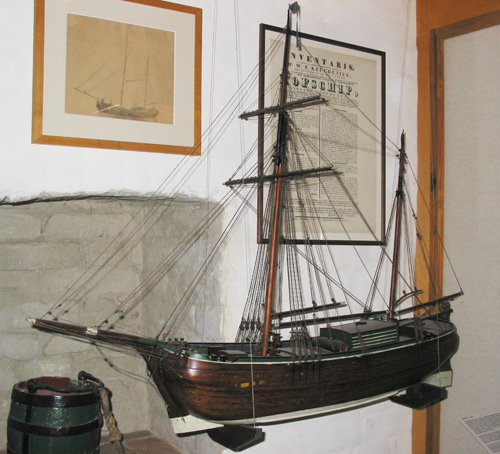 Model van een getuigd Gronings kofschip.