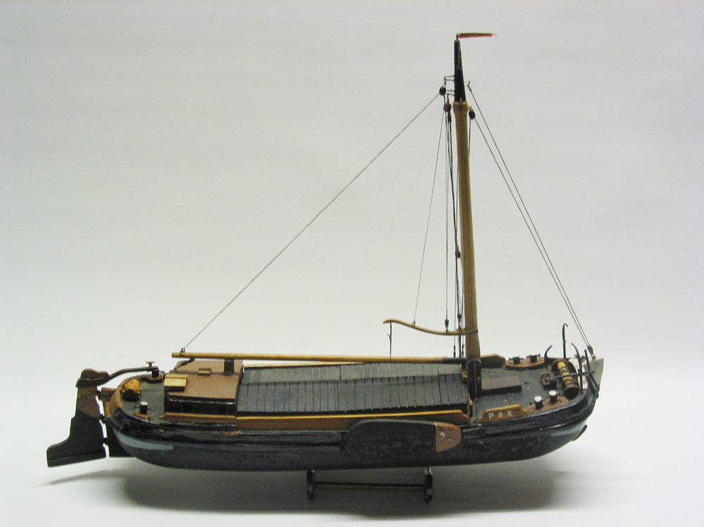 Scheepsmodel van de tjalk "Pax"