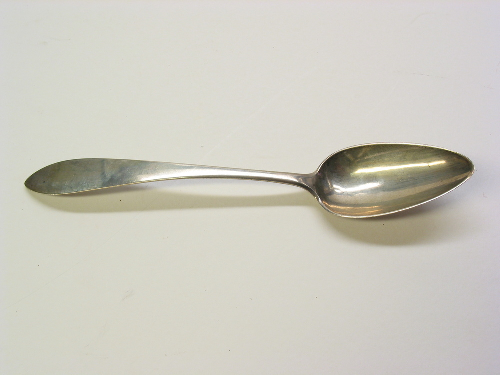 Oostzeelepel "Gustav Moeller Schiffsmackler Koeningsberg 1843"