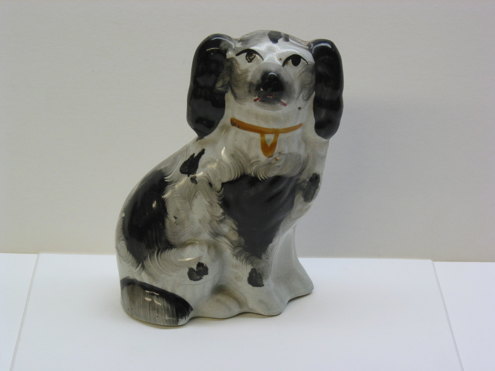 Schoorsteenmantelhondje