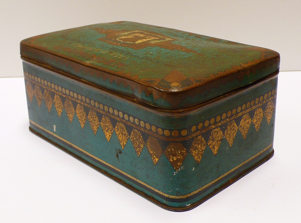 Groen/bruin tabaksblik met opdruk