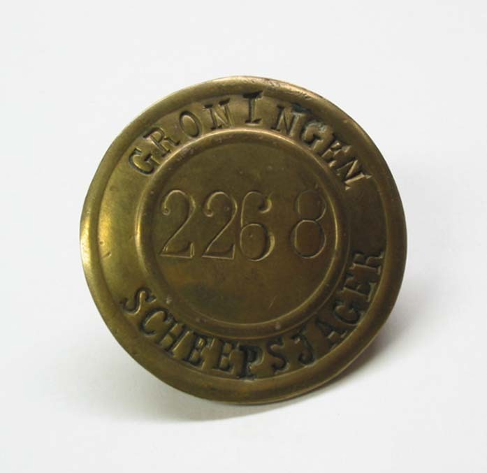 Scheepsjagerspenning Groningen nr. 2268 uitgegeven aan Marten Boskamp te Oostum