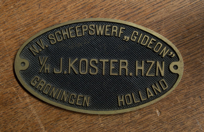 Messing werfplaat N.V. Scheepswerf Gideon v/h J.Koster. Hzn. Groningen. Holland.