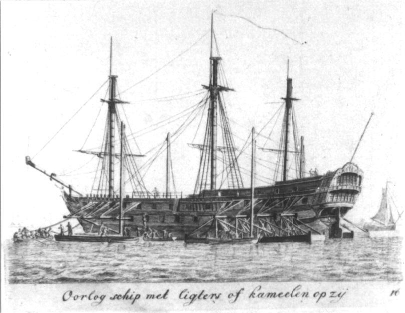 "Oorlogsfregat met ligters of kameelen opzij", kopergravure door Gerrit Groenewegen