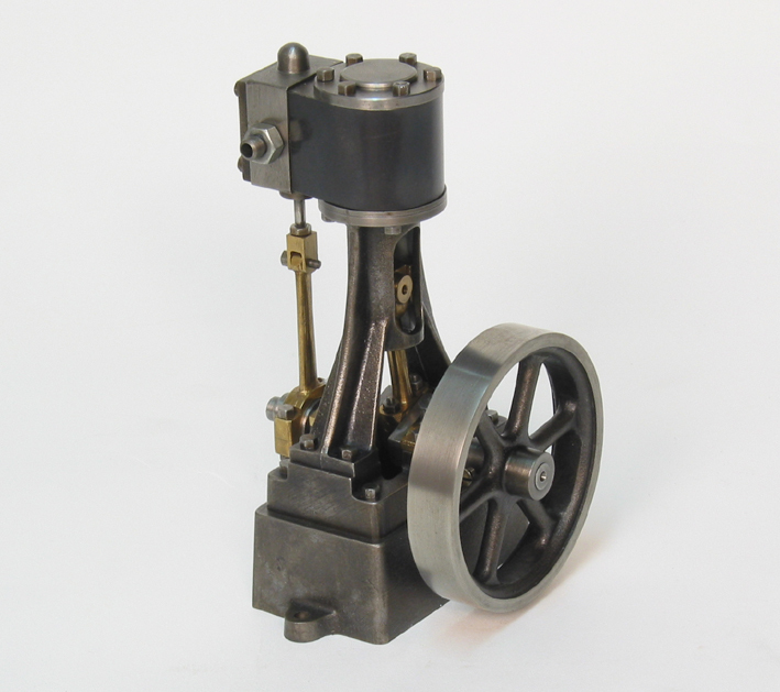 Model van een staande 1 cylinder stoommachine