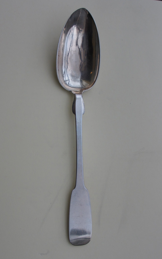 Oostzeelepel scheepsmakelaar 'F.W. Ogilvie (Memel), vervaardigd door zilversmid H. Beyer