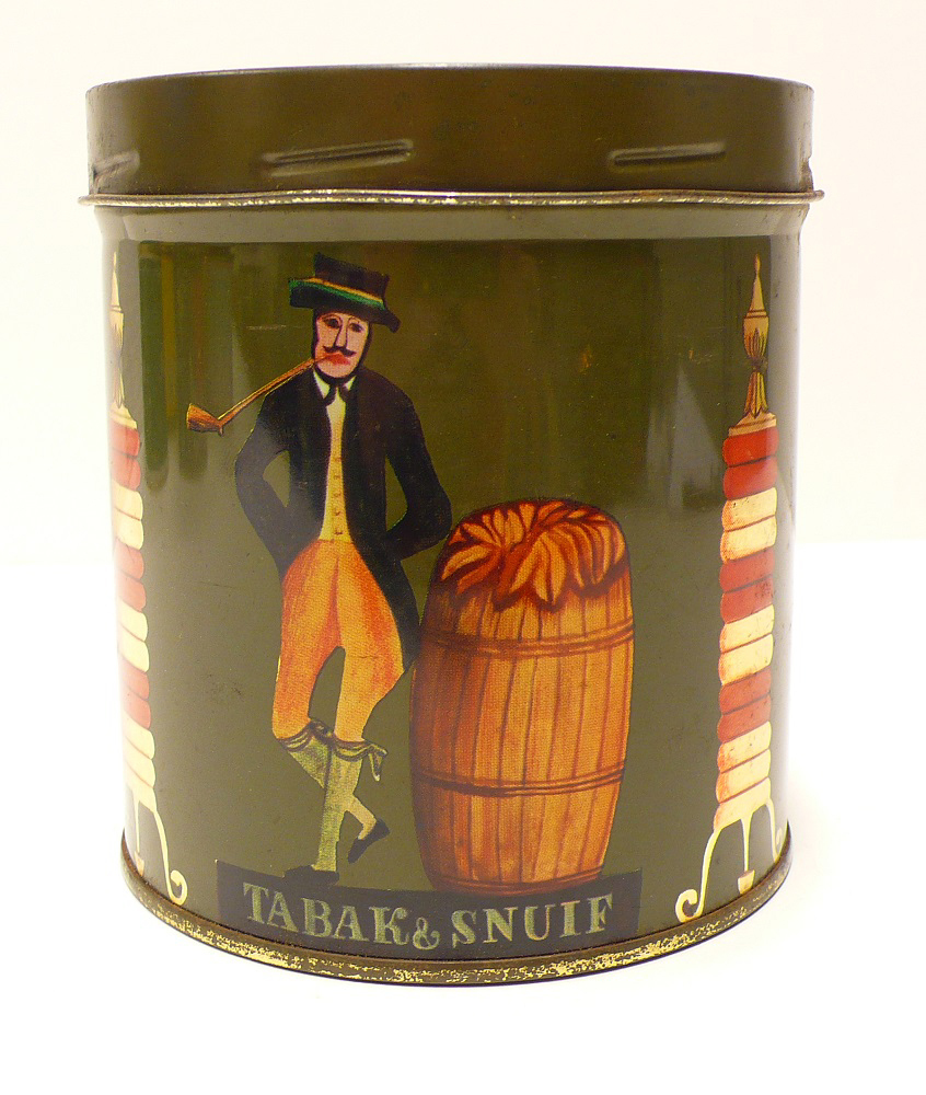 Tabaksblik van het merk Voortrekker, geproduceerd door Theodorus Niemeijer te Groningen