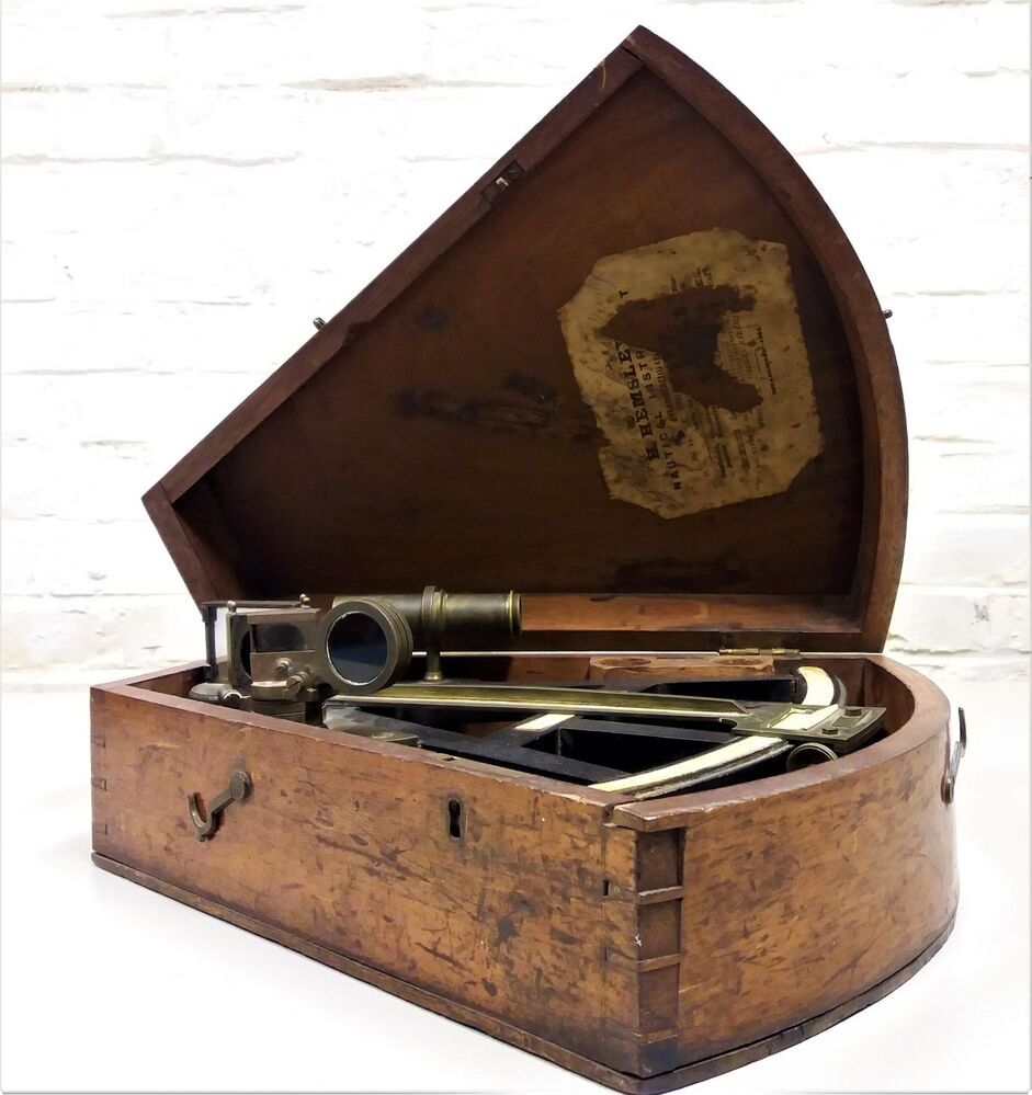 Sextant in kist, vervaardigd door de firma Heather uit Londen, gebruikt aan boord van het Duitse schip Helene.