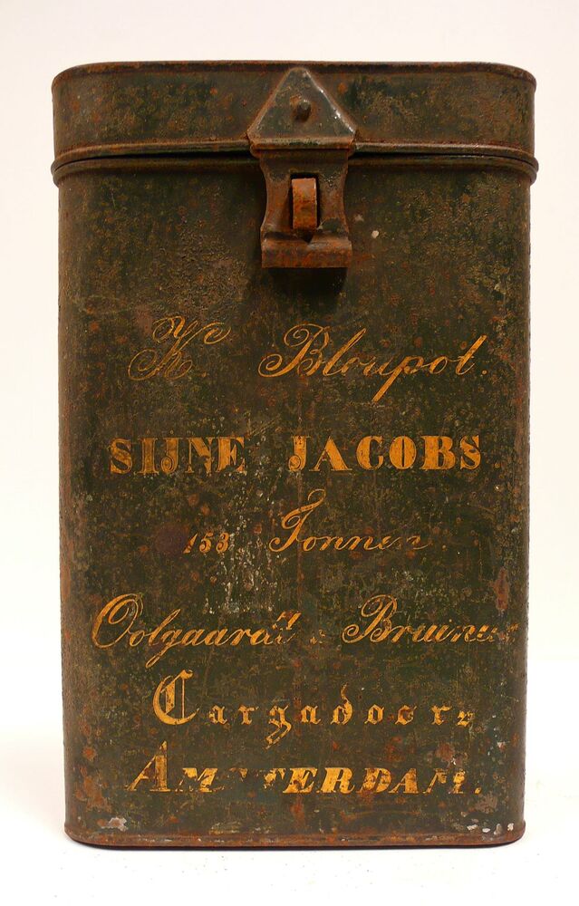 Documentenbus van Kasper Bloupot, kapitein van de schoenerbrik Sijne Jacobs, circa 1875