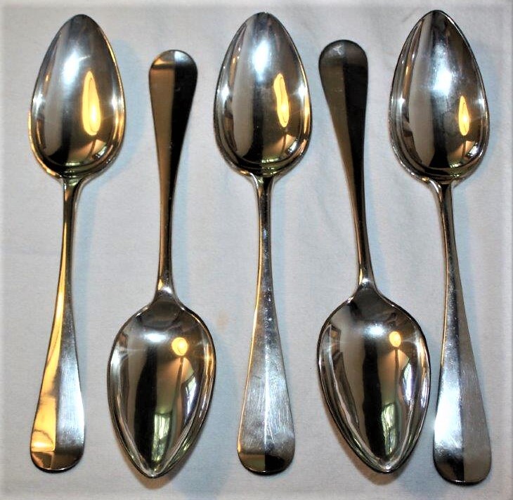 zilveren lepelset bestaande uit 5 lepels, 1855