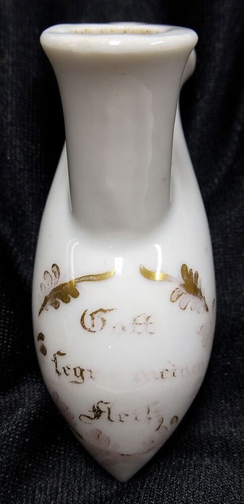 Porseleinen lekbakje met gouden opschrift 'Gott ?egu? meinen fler?z'