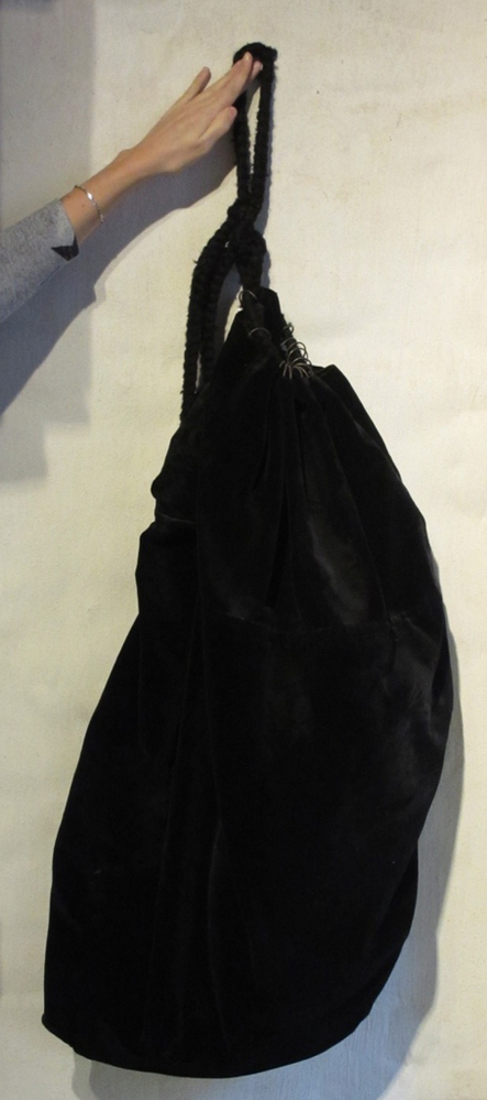 Plunjezak van zwart velours