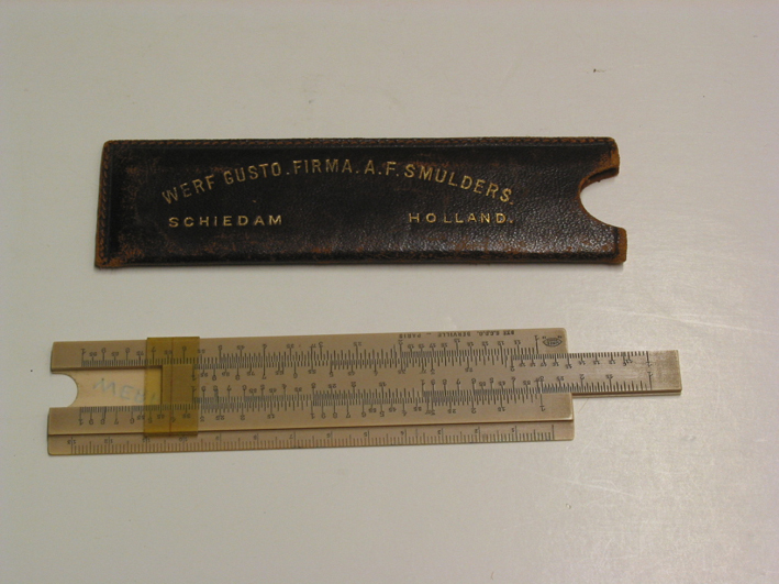 Rekenlineaal in etui