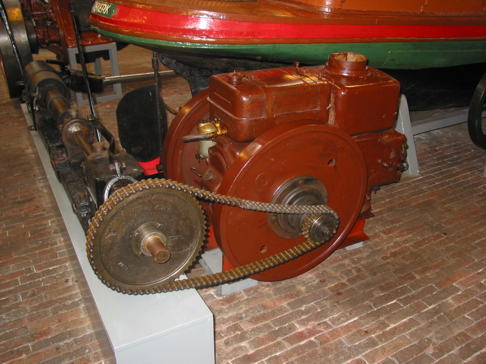 Deutz dieselmotor 16 pk Type MAH 916