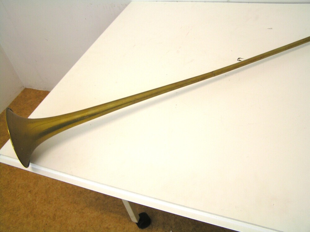 rechte posthoorn, posthoorn