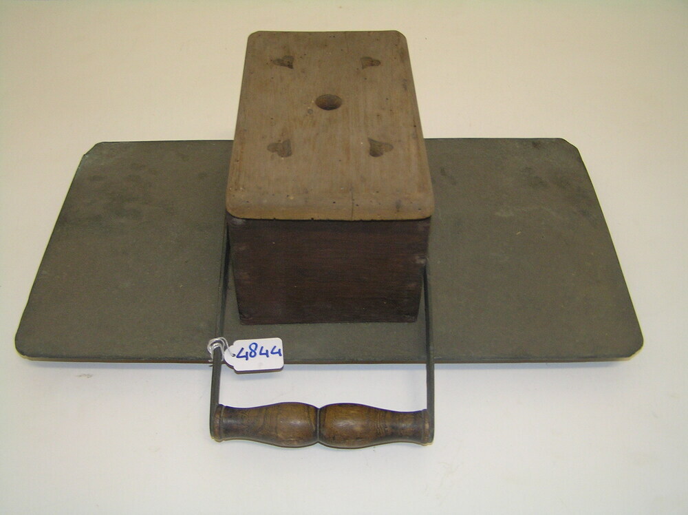 stoof, voetstoof, plaatstoof