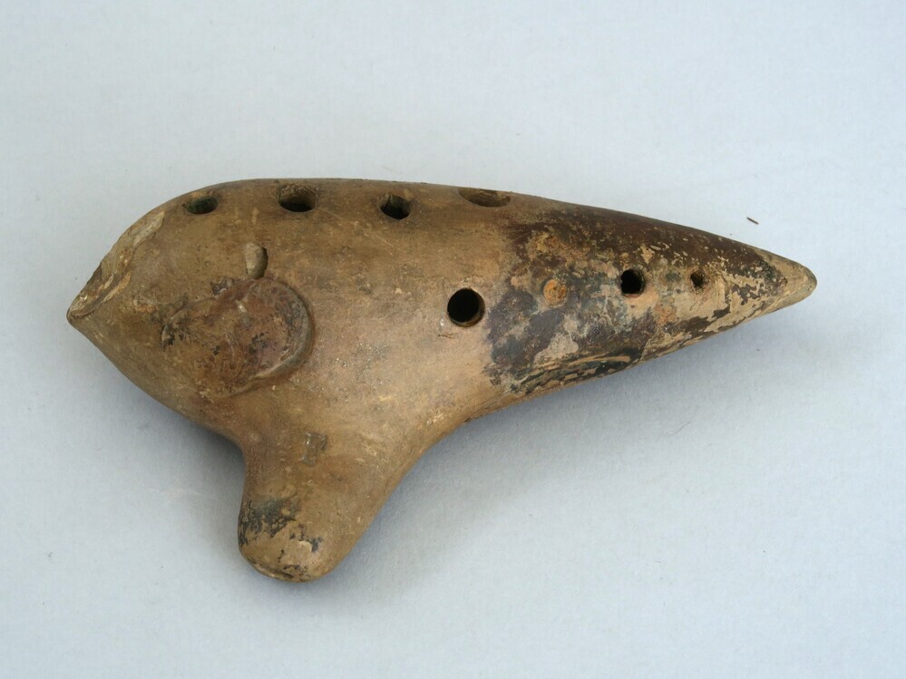 Bruin aardewerken ocarina gemaakt in Wenen