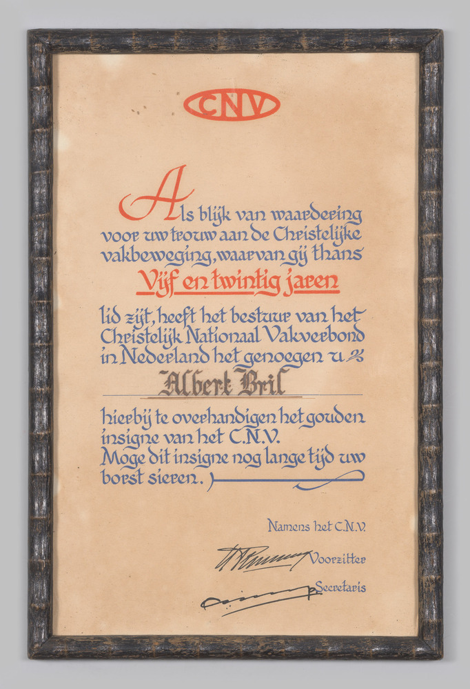 Ingelijste oorkonde CNV van Albert Bril ter gelegenheid van het 25-jarig lidmaatschap