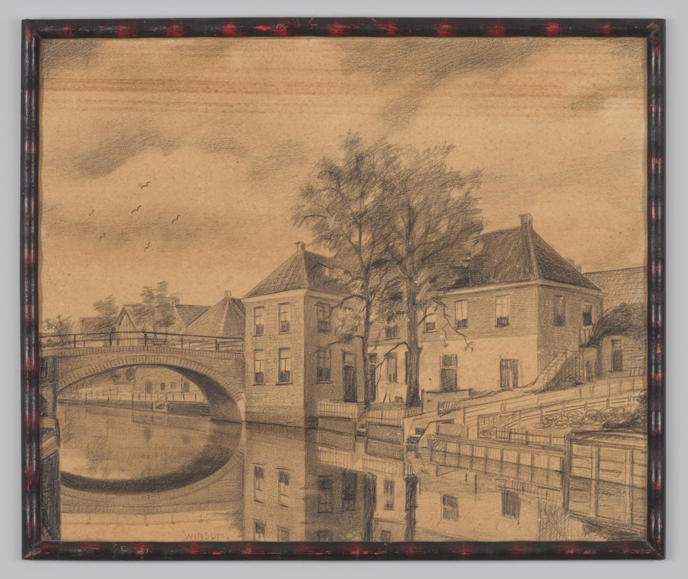 Tekening, ingelijst, achter glas, voorstellende de boogbrug tussen Winsum en Obergum.