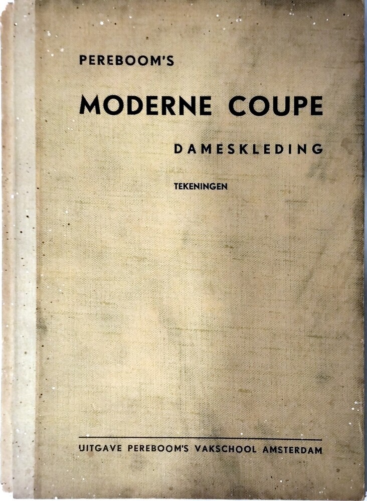 Pereboom's Moderne Coupe, Dameskleding. Tekeningen