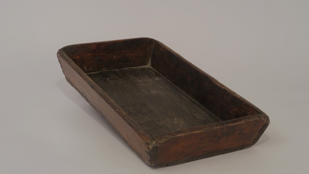 Houten aardappelschilbak.