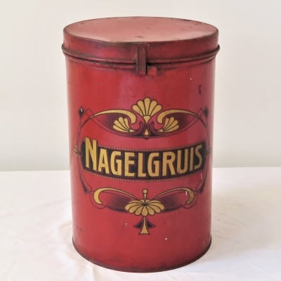 Voorraad blik nagelgruis