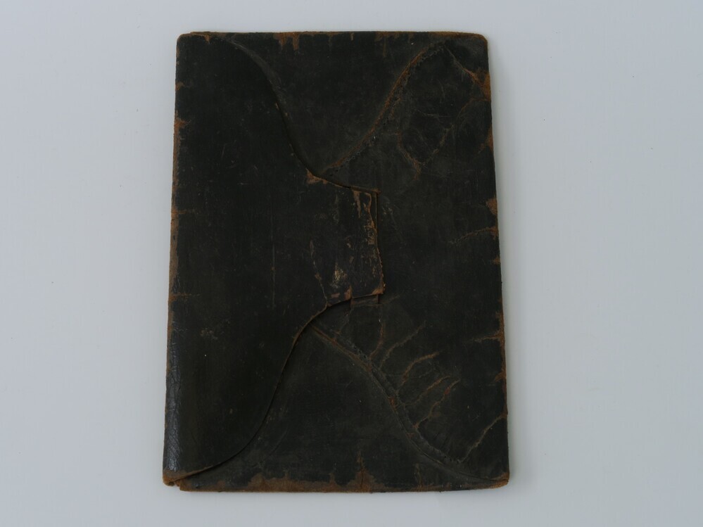 Donkerbruine leren omslag