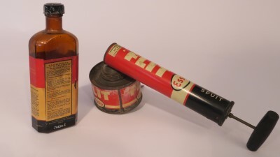 2 soorten flit vliegenverwijderaar