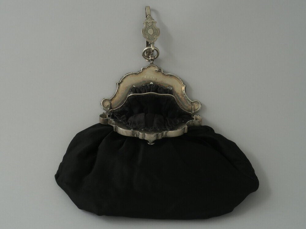 Zilveren rouw beugeltas