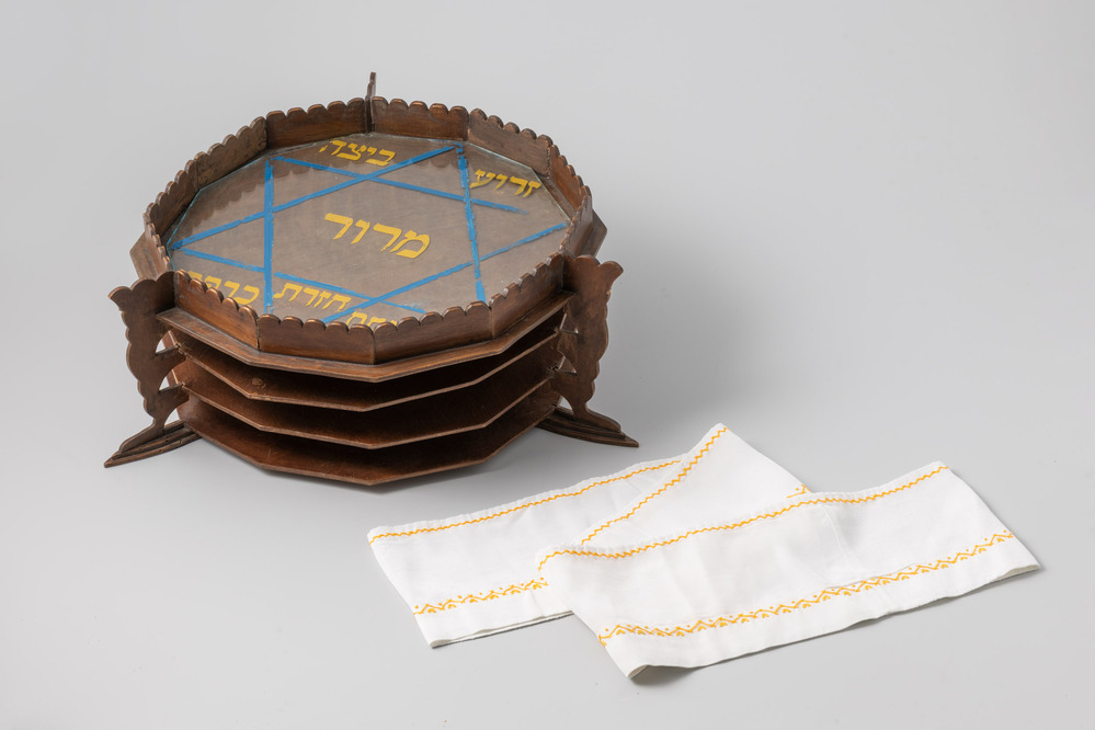 Seiderschotel, Simon Vromen, hout