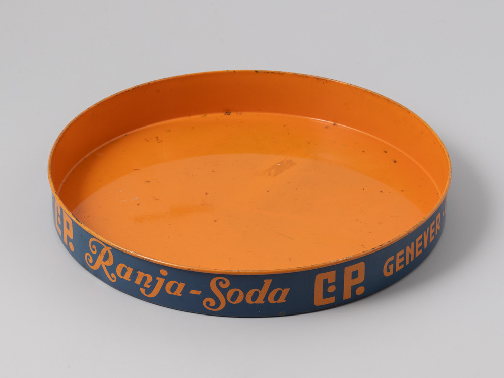 Dienblad met reclameopschrift C. Polak dranken, ca. 1940-1950, blik