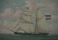 De schoener Alliantie loopt in 1855 op de werf van Wubbo Cornelis Wildervanck te Hoogezand als Aijolt & Thomas van stapel voor kapitein / reder J.M. de Jonge uit Veendam. Het is voor die tijd een behoorlijk groot schip, metende 27 meter lang en 4 1/2 meter breed en stak 3 1/2 meter diep. In 1858 wordt het schip verkocht aan rederij J.G. Heeres uit Nieuwe Pekela en bevaren door kapitein Willem Haarsma Steen. Vier jaar later wordt het schip als vermst opgegeven. Schilder H. Reimers legde het schip, varende onder vlag nummer 15 van het Zeemanscolllege De Harmonie te OUde Pekela, een jaar eerdr op doek vast. Nazaten vererfden het portret aan de gemeente Oude Pekela en het museum verkreeg uiteindelijk dit portret begin jaren negentig via de gemeente Pekela.