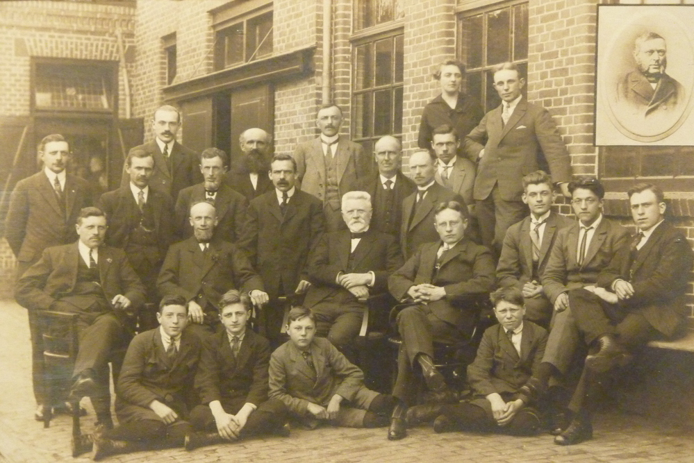 Personeel Klompenfabriek Kuik Wildervank