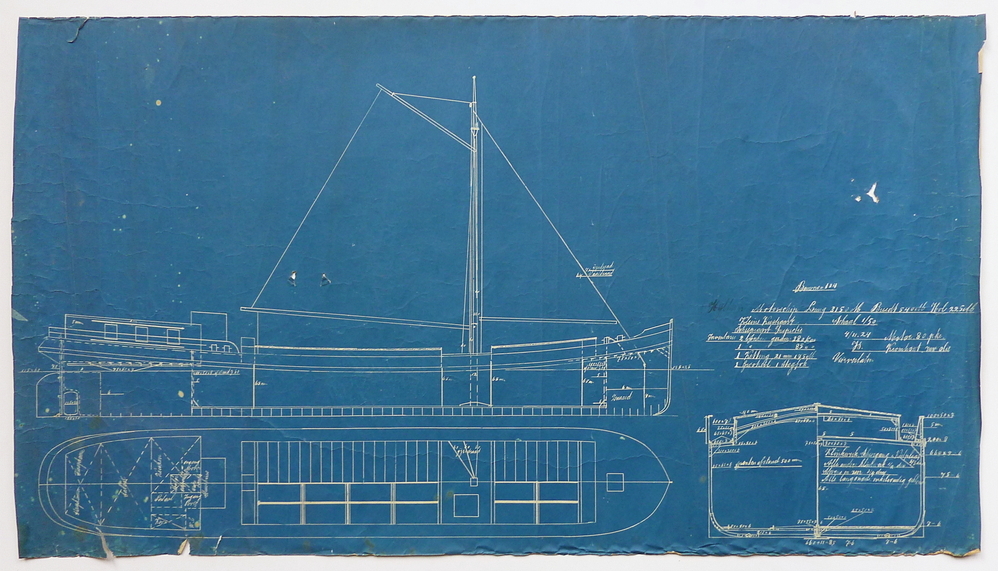 bouw no 104 motorschip Lang 31.50 M breedt 5.40 M Hol 2.25 M